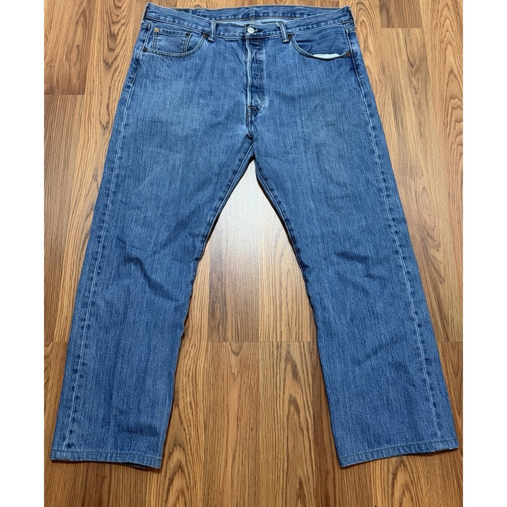 Levis 501 Original Fit Jeans Mens 38x30 Blue Button Fly Straight Leg Denim